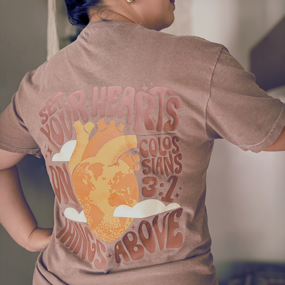 Set your hearts | Unisex Tee
